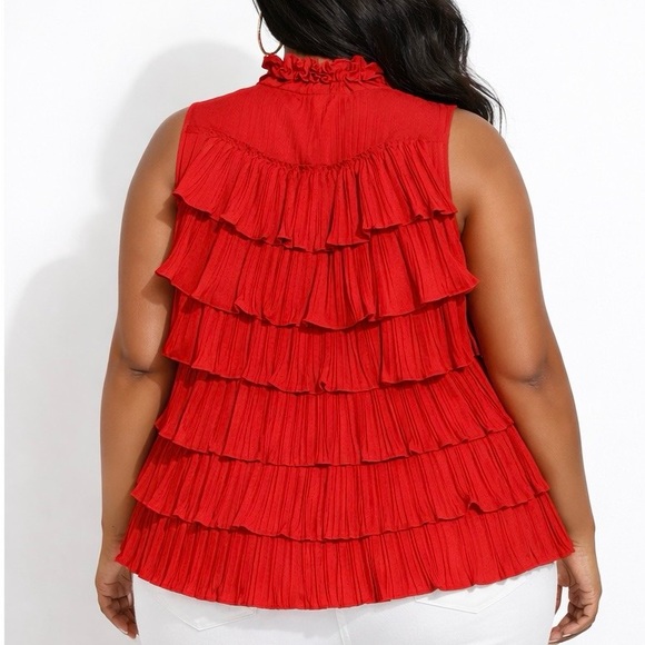✅🌹Red Ruffled Sleeveless Top - Picture 3 of 6